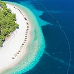 Zora Otel 3*