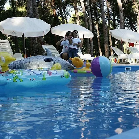 Hotel Zora