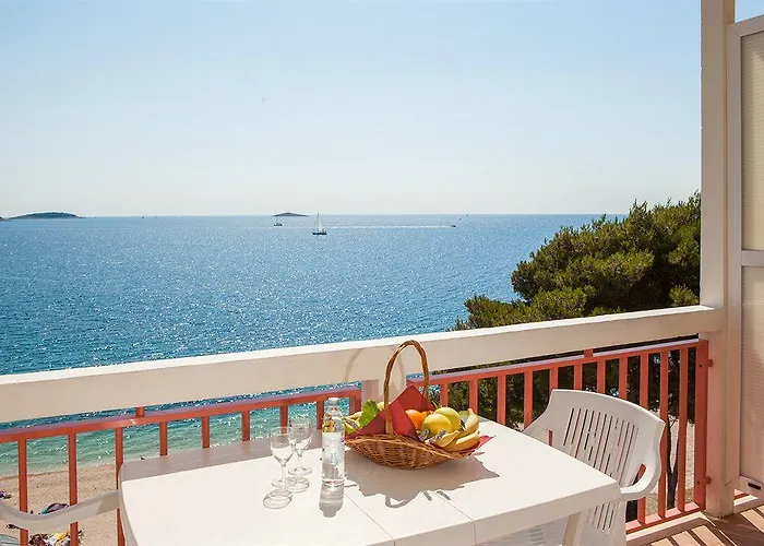 Zora 3* פרימוסטן